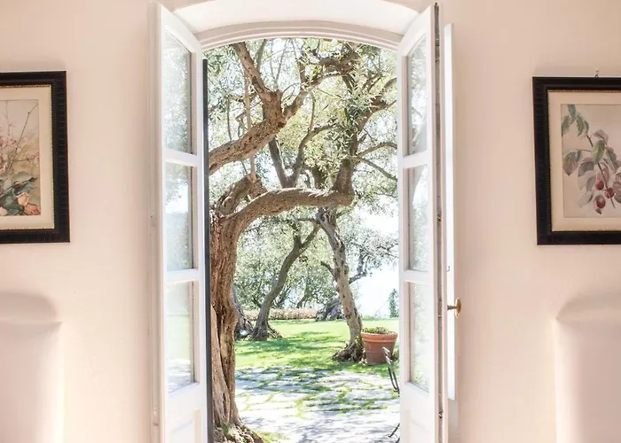 Eremo Della Maddalena 4* 몬테로소 알 마레