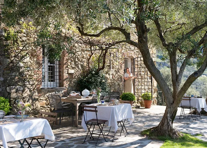 Eremo Della Maddalena The Oasis Of The 5terre * مونتيروسّو ال ماري