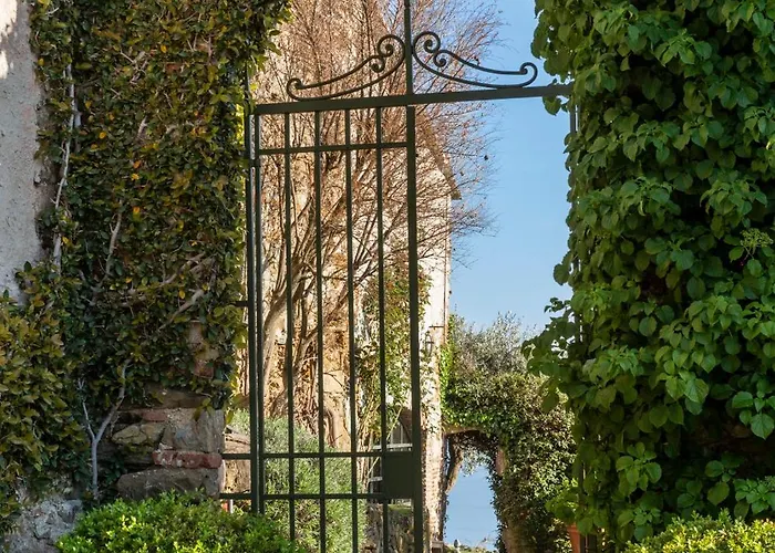 فيلة Eremo Della Maddalena The Oasis Of The 5terre